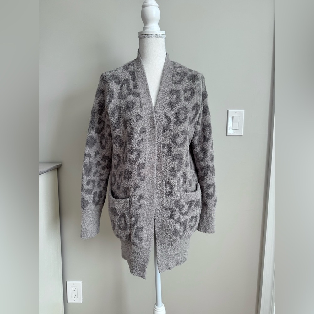 Barefoot Dreams Cozy Chic Leopard Cardigan Sweater Linen Warm Gray S - Picture 11 of 14